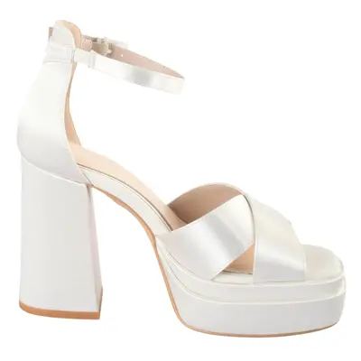 Heels Buffalo Bonny Cross