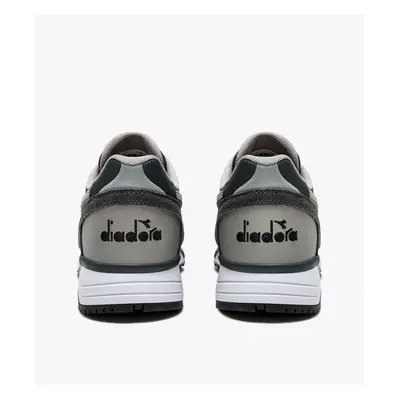 Trainers Diadora N9002 Polar