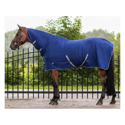 Fleece blanket with neck cover and straps QHP Basic