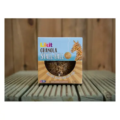 Horse treats Likit Stall Ball