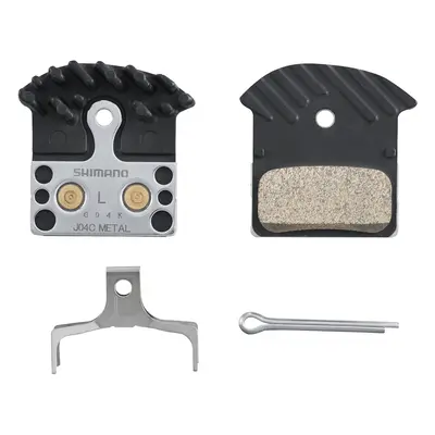 Pair of metal bicycle brake pads with fin and spring with cotter pin Shimano J04C-MF