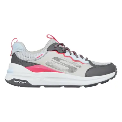 Skechers Women's Global Jogger - Fresh Strike Sneaker in Gray/Pink, Size | Textile/Leather