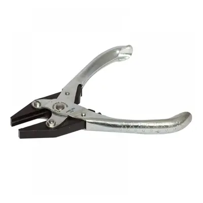 Maun 4860-160 Flat Nose Pliers Serrated Jaws 160Mm