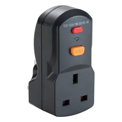 Defender E11060C Rcd Adaptor (Plug & Plug Into) 230V Each 1