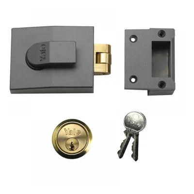 Yale Locks 630081001722 81 Rollerbolt Nightlatch 60Mm Backset Dmg Finish Box