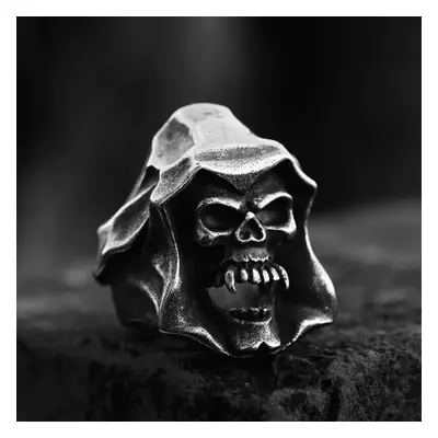 Gothic ring The Death Skull