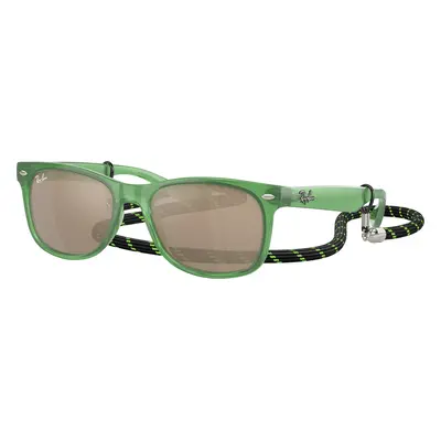 Ray-Ban Unisex Sunglass RB9052S New Wayfarer Kids Summer Capsule - Frame color: Opal Green, Len