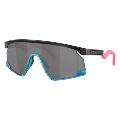 Oakley Unisex Sunglass OO9280 BXTR - Frame color: Matte Black, Lens color: Prizm Black