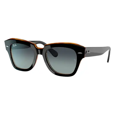 Ray-Ban Unisex Sunglass RB2186 State Street - Frame color: Black On Brown, Lens color: Grey/Blu