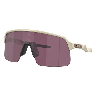 Oakley Man Sunglass OO9463 Sutro Lite - Frame color: Matte Sand, Lens color: Prizm Road Black