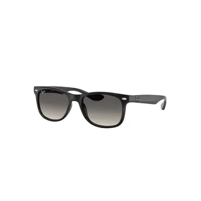 Ray-Ban Unisex Sunglass RB9052S New Wayfarer Kids - Frame color: Black, Lens color: Light Grey/