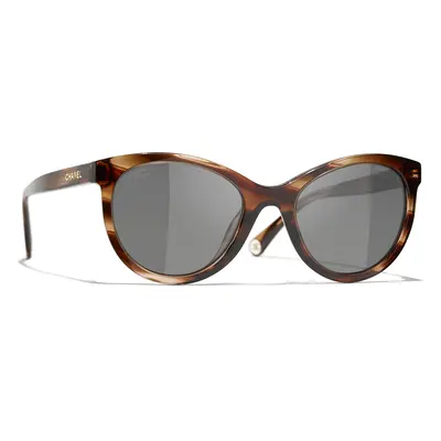 Chanel Woman Sunglass Pantos Sunglasses CH5523U - Frame color: Striped Brown, Lens color: Dark 