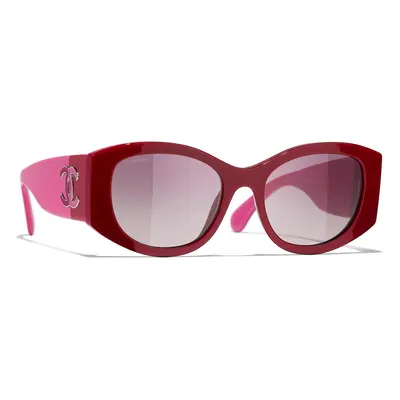 Chanel Woman Sunglass Oval Sunglasses CH5524 - Frame color: Red, Lens color: Grey & Pink