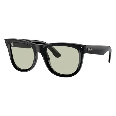 Ray-Ban Unisex Sunglass RBR0502S Wayfarer Reverse - Frame color: Black, Lens color: Light Green