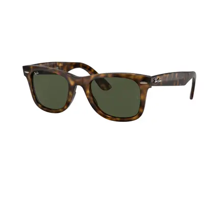 Ray-Ban Unisex Sunglass RB4340 Wayfarer Ease - Frame color: Light Havana, Lens color: G-15 Gree