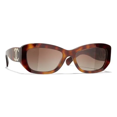 Chanel Woman Sunglass Rectangle Sunglasses CH5493 - Frame color: Tortoise, Lens color: Light Br