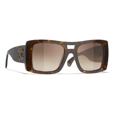 Chanel Woman Sunglass Square Sunglasses CH5539A - Frame color: Dark Havana, Lens color: Brown