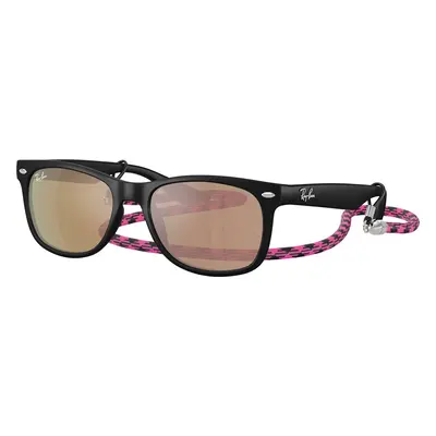 Ray-Ban Unisex Sunglass RB9052S New Wayfarer Kids Summer Capsule - Frame color: Rubber Black, L