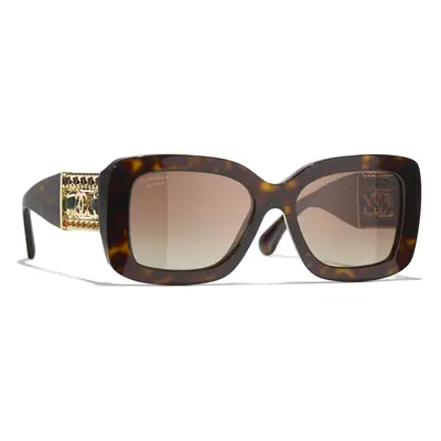 Chanel Woman Sunglass CH5535Q - Frame color: Dark Havana, Lens color: Gradient Brown Polar