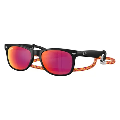 Ray-Ban Unisex Sunglass RB9052S New Wayfarer Kids Summer Capsule - Frame color: Rubber Black, L