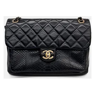 Chanel Chain Shoulder Bag