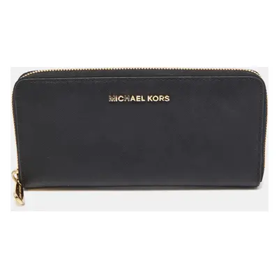 Michael Kors Black Leather Bedford Zip Around Wallet