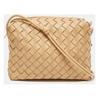 Bottega Veneta Beige Intrecciato Leather Loop Camera Bag