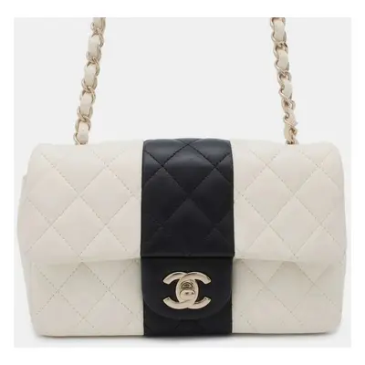 Chanel Black/White Lambskin Mini Matelasse Chain Shoulder Bag Size