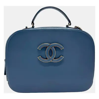 Chanel Blue Shiny Calfskin Goatskin Quilted Coco Curve Vanity Case