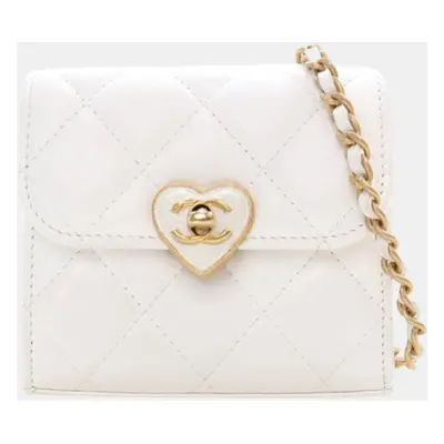 Chanel White Mini Quilted Lambskin CC Enamel Heart Clutch With Chain