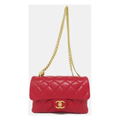 Chanel Lambskin Chain Shoulder Matelasse Bag