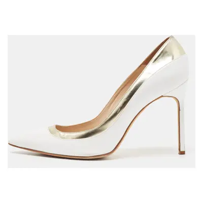 Manolo Blahnik White/Gold Leather Pointed Toe Pumps Size