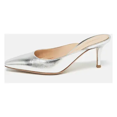 Gianvito Rossi Silver Leather Lindsay Mules Size 35.5