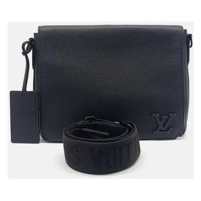 Louis Vuitton Aerogram Messenger Bag