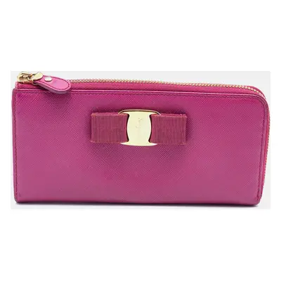 Salvatore Ferragamo Pink Saffiano Leather Vara Bow Zip Continental Wallet