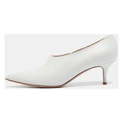 Gianvito Rossi White Leather Pointed Toe Pumps Size 38.5