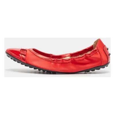 Tod's Red Satin and Patent Scrunch Ballet Flats Size 38.5