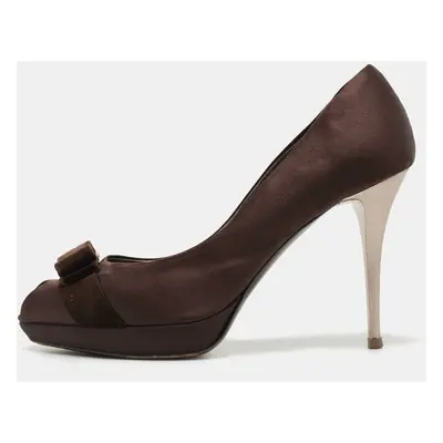 Salvatore Ferragamo Brown Satin Vara Bow Peep Toe Pumps Size