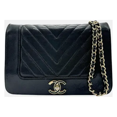 Chanel Black Lambskin Mademoiselle Chain Wallet