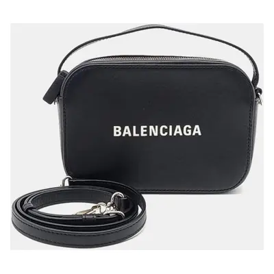 Balenciaga Everyday Camera Bag