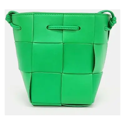 Bottega Veneta Green Woven Leather Cassette Bucket Bag