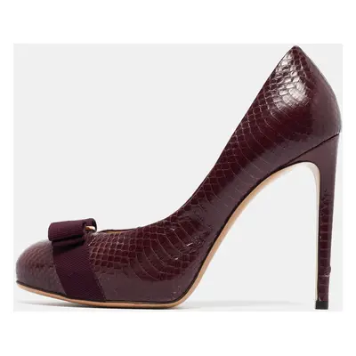 Salvatore Ferragamo Burgundy Python Vara Bow Pumps Size