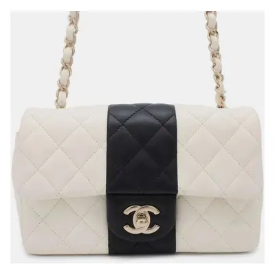 Chanel White Black Lambskin Coco Mark Matelasse Flap Chain Shoulder Bag