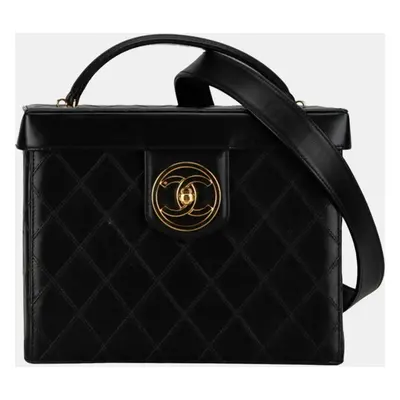 Chanel Black Leather CC Turnlock Lambskin Vanity Case