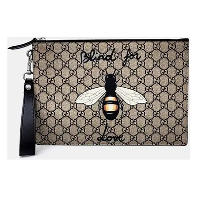 Gucci GG Supreme Clutch Bag