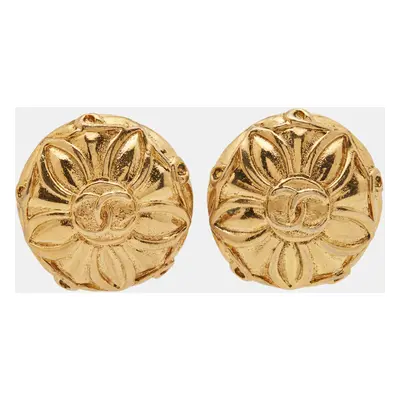 Chanel CC Medallion Gold Tone Clip On Earrings