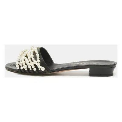 Chanel Black Leather Pearl Embellished CC Slide Sandals Size 38.5