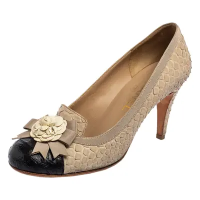 Chanel Beige/Black Python Leather Camellia Bow Applique Round-Toe Pumps Size 37.5