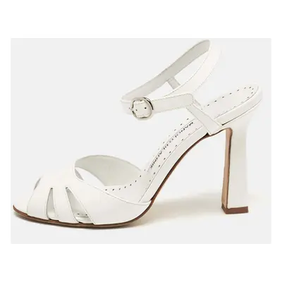 Manolo Blahnik White Patent Leather Ankle Strap Sandals Size