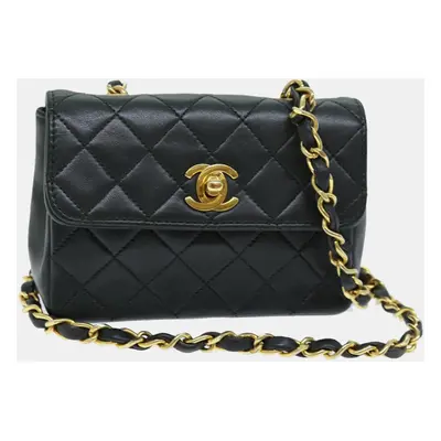 Chanel Black Quilted Lambskin Turnlock Flap Bag